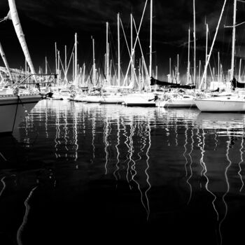 Photographie intitulée "Une soirée calme au…" par Maurice Pricco, Œuvre d'art originale