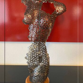 Skulptur mit dem Titel "15 BEL 1023" von Pol Stiller, Original-Kunstwerk, Metalle