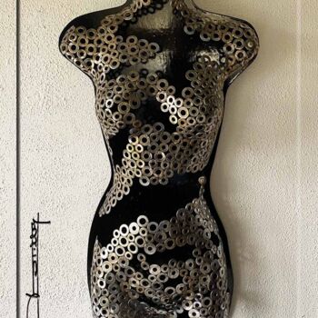 Γλυπτική με τίτλο "27bel1123" από Pol Stiller, Αυθεντικά έργα τέχνης, Μέταλλα Τοποθετήθηκε στο Ξύλινο φορείο σκελετό