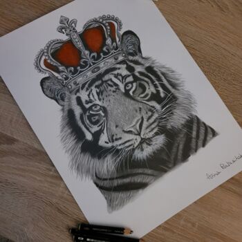 Drawing titled "Tigre couronne" by Anna Portraitiste, Original Artwork, Graphite