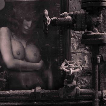 「femme-de-papier.jpg」というタイトルの写真撮影 Didier Pouzolによって, オリジナルのアートワーク