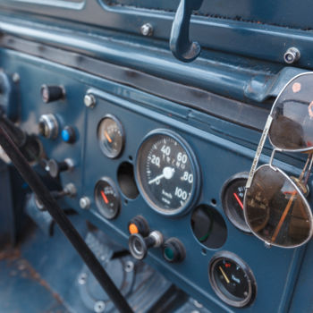 Fotografie mit dem Titel "Car dashboard oldti…" von Dimitri Propp, Original-Kunstwerk, Digitale Fotografie