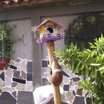 Sculpture intitulée "Comedero de aves co…" par Luisadiaz, Œuvre d'art originale, Autre