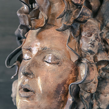 Sculptuur getiteld "PHASES" door Puchi, Origineel Kunstwerk, Keramiek