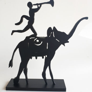 Sculptuur getiteld "PYB Elephant Dali ,…" door Pyb, Origineel Kunstwerk, Hars