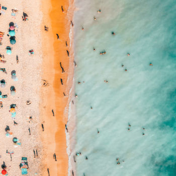제목이 "Umbrellas, Beach, H…"인 사진 Radu Bercan로, 원작, 디지털