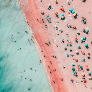 Photographie intitulée "Aerial Beach Photog…" par Radu Bercan, Œuvre d'art originale, Photographie numérique