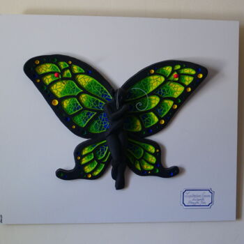 Sculpture intitulée "Butterfly" par Raquel Gauzin, Œuvre d'art originale, Argile