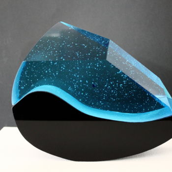 Sculpture titled "contraste-bleu-petr…" by Antoine Rault, Original Artwork