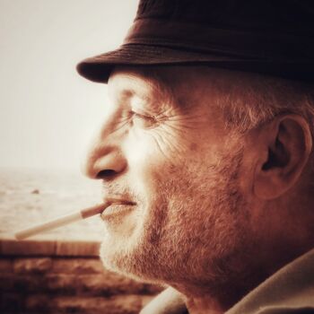 Фотография под названием "Old man and the sea" - Ravid Wolff, Подлинное произведение искусства