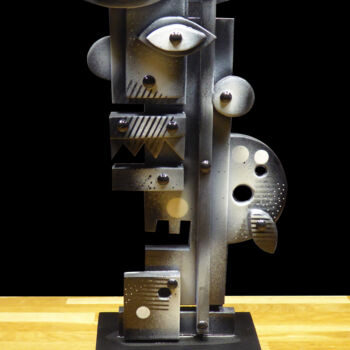 Sculpture titled "Tot Minotaure" by Thierry Corpet (Raymond X), Original Artwork, Wood