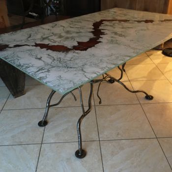Художественная композиция под названием "table plateau verre…" - Recyclage Design - Réanimateur D'Objets , Подлинное произве…