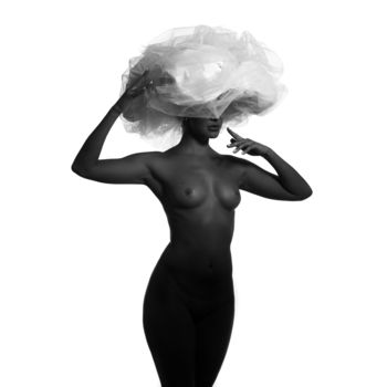 BLACK MODEL AND BIG WHITE HAT 1.