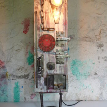 Design intitulée "LAMPE UPCYCLING" par Leferailleur02, Œuvre d'art originale, Luminaire