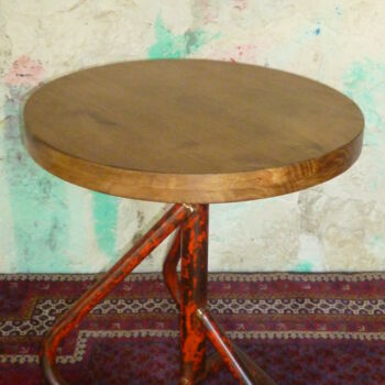 Художественная композиция под названием "Table basse - Desig…" - Leferailleur02, Подлинное произведение искусства, Мебель