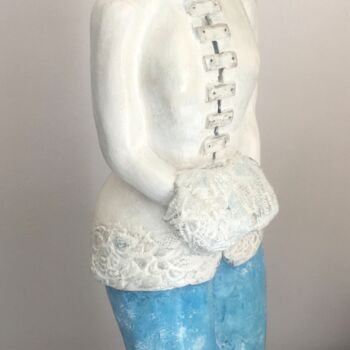 Sculpture titled "JEUNE RUSSE A LA CH…" by Régine Peltier, Original Artwork, Terra cotta