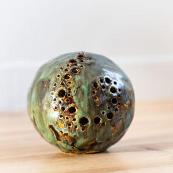 Sculpture intitulée "Boule céramique" par Remy Bolet, Œuvre d'art originale, Argile