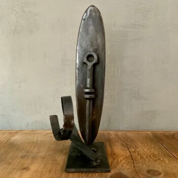 Γλυπτική με τίτλο "‘LongBoarder’" από Rémy Rivet, Αυθεντικά έργα τέχνης, Μέταλλα