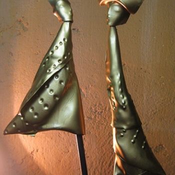 Sculpture intitulée "Chrysalide014 -le s…" par Rémy Jouve, Œuvre d'art originale, Plastique