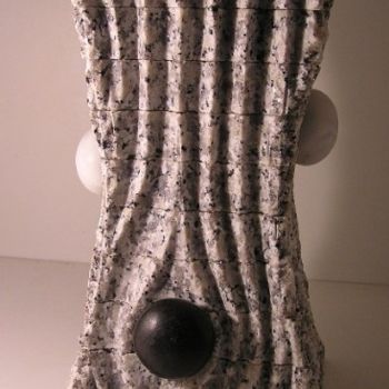 Sculpture titled "Memories" by Renate Verbrugge, Original Artwork, Stone