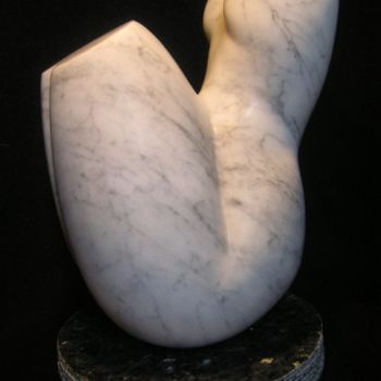 Скульптура под названием "Zot_Geweld_(e_left.…" - Renate Verbrugge, Подлинное произведение искусства, Камень
