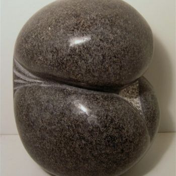 Sculpture titled "Embryo,_a_new_begin…" by Renate Verbrugge, Original Artwork, Stone