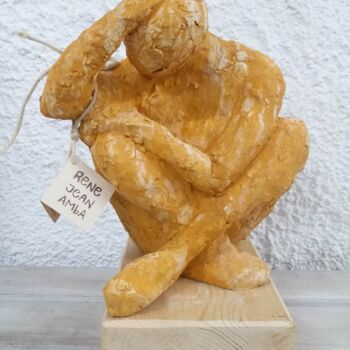Sculpture intitulée "la femme intelligen…" par René Jean Amba, Œuvre d'art originale, Résine