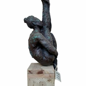 Sculpture titled "alegria" by René Jean Amba, Original Artwork, Resin