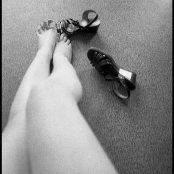 Fotografie getiteld "I Remember Your Legs" door René Bui, Origineel Kunstwerk