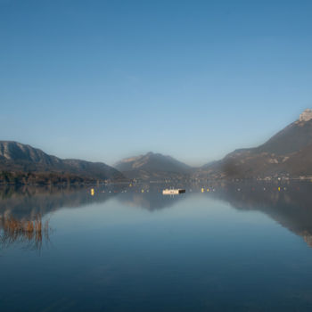 Fotografie mit dem Titel "Le lac ,les montagn…" von Karine Revillon, Original-Kunstwerk