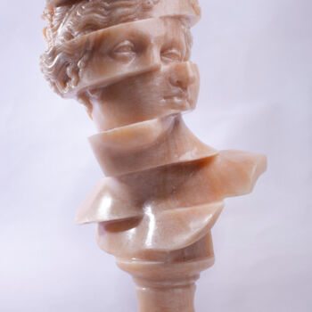 Скульптура под названием "Venus: a Distorted…" - Reza Sedghi, Подлинное произведение искусства, Камень