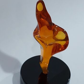 Sculpture titled "Escultura abstrata…" by Ricardo Navarro, Original Artwork, Resin