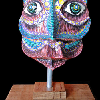 Escultura titulada "O ORIENTAL I" por Ricaru Araujo, Obra de arte original, Papel maché