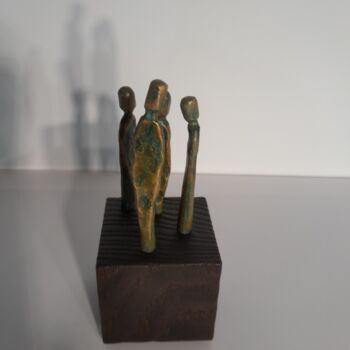 Sculpture titled "Familie" by Richard Blaas, Original Artwork, Casting
