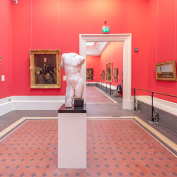 Фотография под названием "Dublin Museum, Stat…" - Richard Silver, Подлинное произведение искусства, Цифровая фотография
