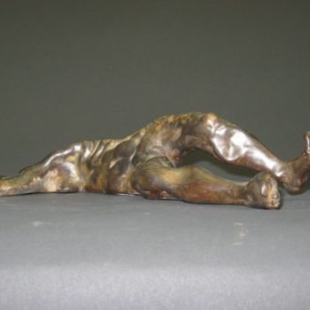 Escultura titulada "ribbed woman (fs27)" por Richard Herr, Obra de arte original, Fundición