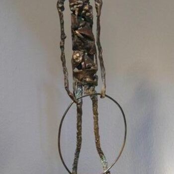 Sculpture intitulée "Jeune Fille au Cerc…" par Robert Chevalier, Œuvre d'art originale