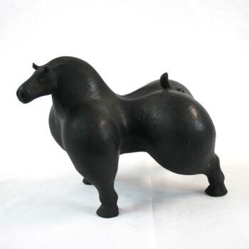 Sculpture titled "Horse" by Roberto Barbuti, Original Artwork, Terra cotta