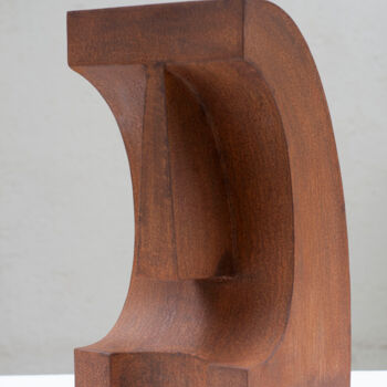 Скульптура под названием "Head moai" - Roberto Canduela, Подлинное произведение искусства, Металлы