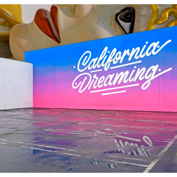 Фотография под названием ""MIRAGES" Californi…" - Roberto Cavalli, Подлинное произведение искусства, Цифровая фотография