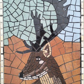 Sculpture intitulée "Cervo in montagna" par Roberto Rubiola, Œuvre d'art originale, Mosaïque Monté sur Panneau de bois