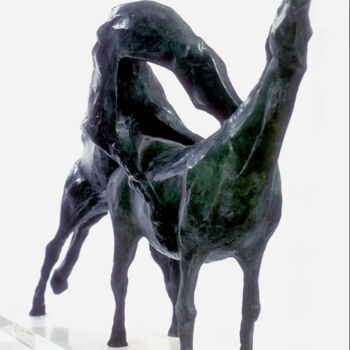 「Monta」というタイトルの彫刻 Roberto Tagliazucchiによって, オリジナルのアートワーク, ブロンズ