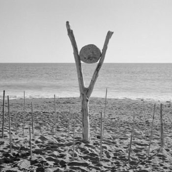 Fotografia intitulada "totem del sole" por Roberto Ferrero, Obras de arte originais, Fotografia de filme