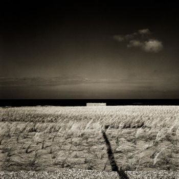 Photography titled "PAYS-BAS_At the sea" by Robin Santus, Original Artwork