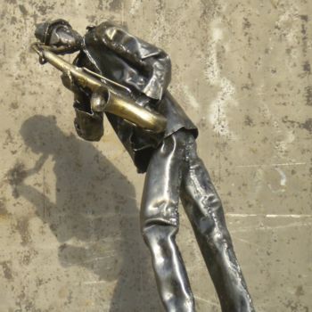 Sculpture titled "Sur une note des Bl…" by Roger Peulvey, Original Artwork, Metals