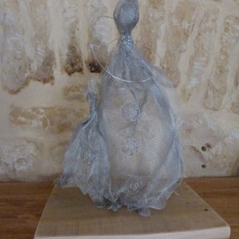 Escultura intitulada "Tendresse" por Marierf, Obras de arte originais, Metais