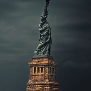 Photographie intitulée "Standing Tall - Sta…" par Rohit Kamboj, Œuvre d'art originale, Photographie numérique