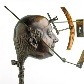 Sculpture titled "podgladacz.jpg" by Romuald Wisniewski, Original Artwork, Metals