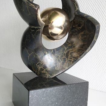 Escultura titulada "abstraction with a…" por Romuald Wisniewski, Obra de arte original, Metales