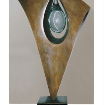 Sculpture titled "Drop" by Romuald Wisniewski, Original Artwork, Bronze